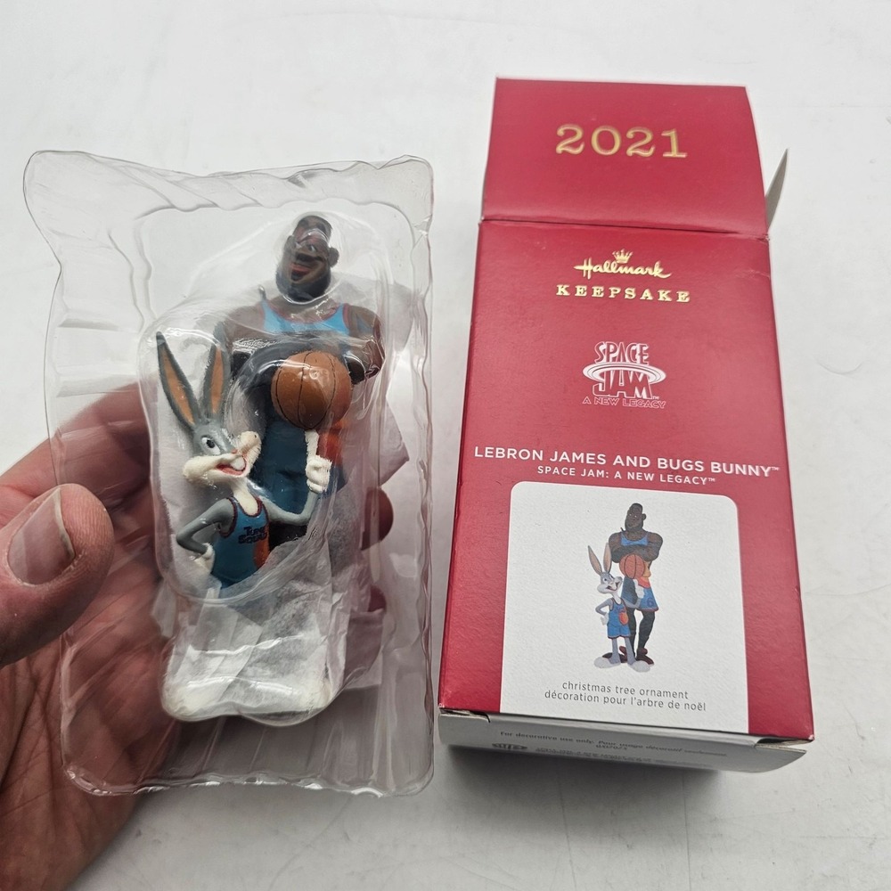 2021 Hallmark LeBron James Bugs Bunny Space Jam A New Legacy Keepsake Ornament